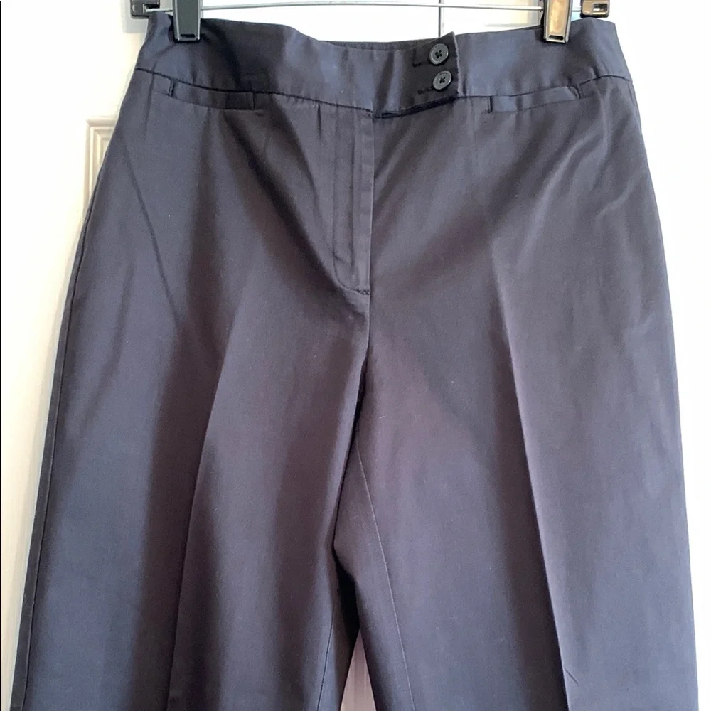Talbots Black Capris with Smooth Woven Fabric - Picture 2 of 11